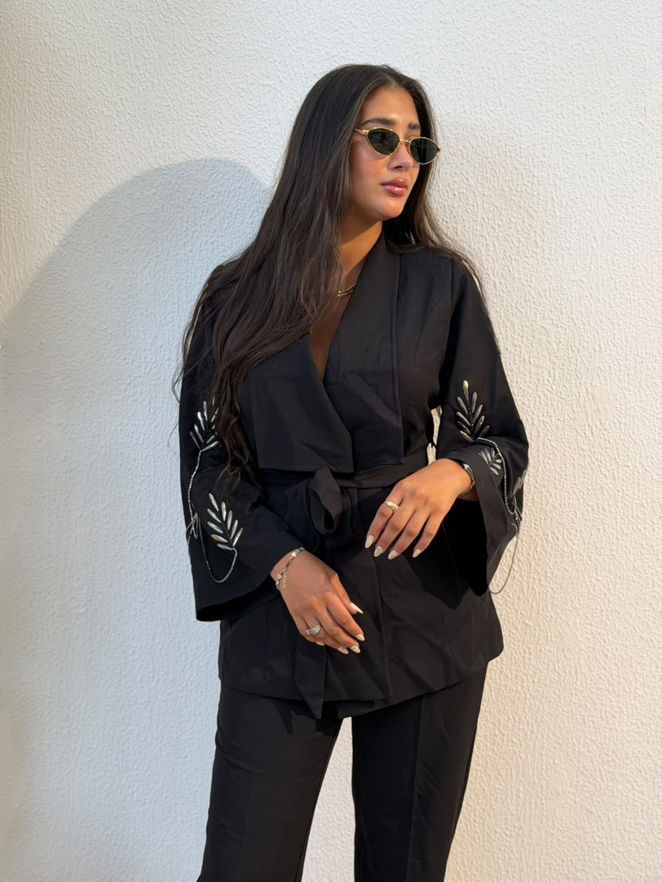 Noir Embroidered Wrap Set